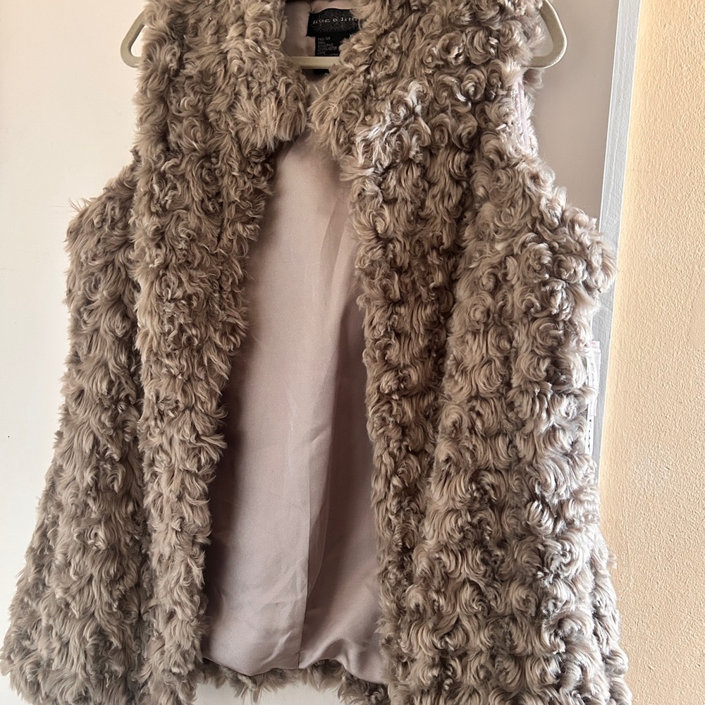 Women's Faux Fur Vest - Tan